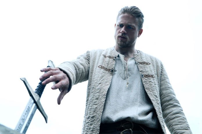 Crítica: Rei Arthur – A Lenda da Espada